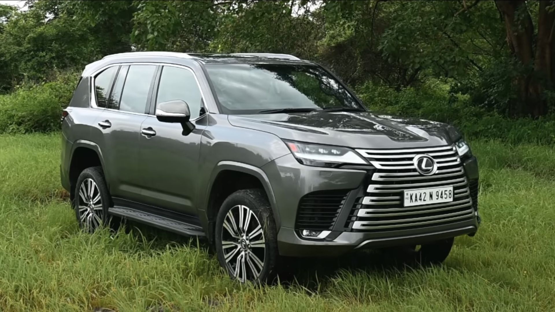 Lexus LX 500d