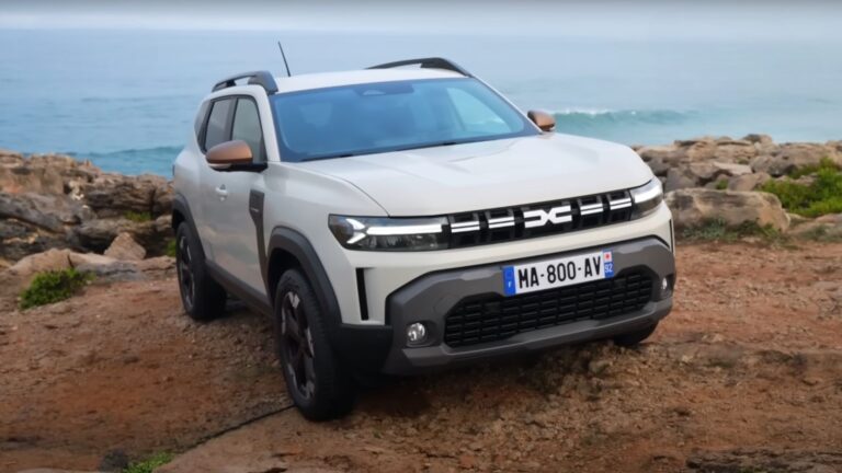 New Renault Duster Hybrid